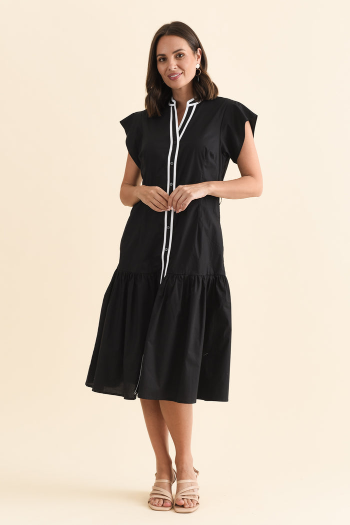 Mari Black Contrast Cotton Tie Dress,Brunette model,alt text|model:MJ