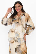 Meru Beige Marble Linen Button Blouse,Brunette model,alt text|model:Brontie