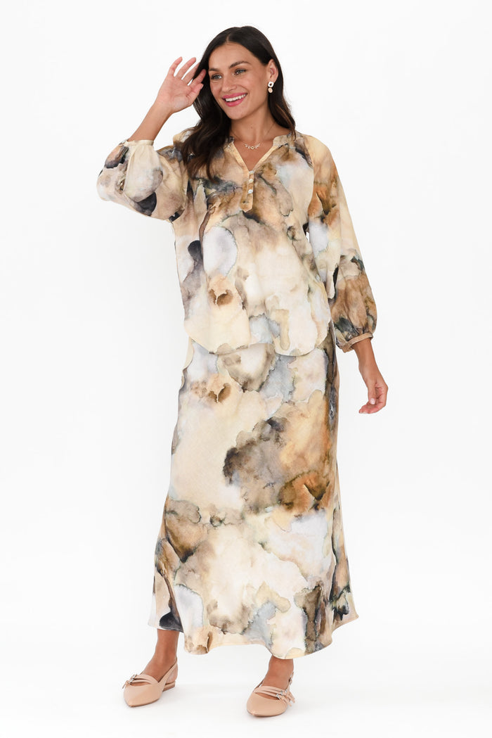 Meru Beige Marble Linen Button Blouse,Brunette model,alt text|model:Brontie