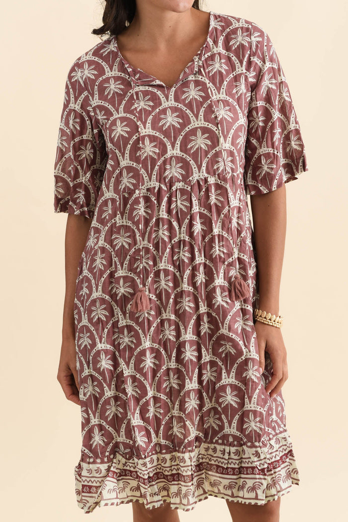 Mila Taupe Palm Crinkle Cotton Dress,Brunette model,alt text|model:Brontie