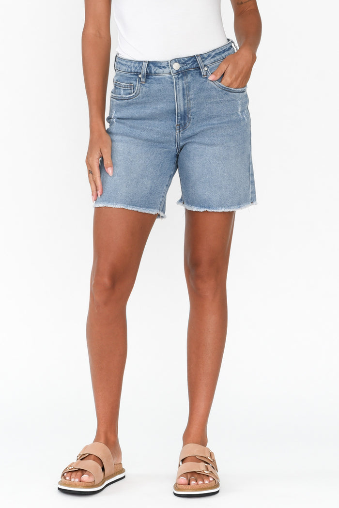Millie Light Blue Denim Shorts,Brunette model,alt text|model:Brontie