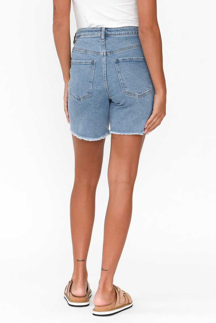 Millie Light Blue Denim Shorts,Brunette model,alt text|model:Brontie