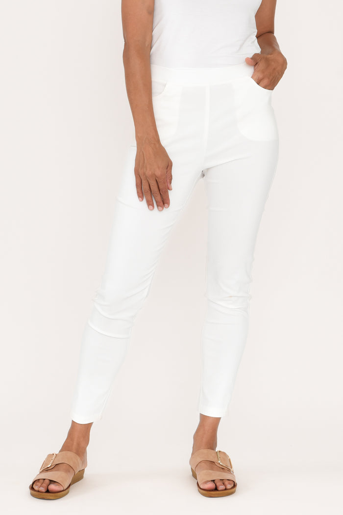 Nora White Stretch 7/8 Pants,Brunette model,alt text|model:Cara