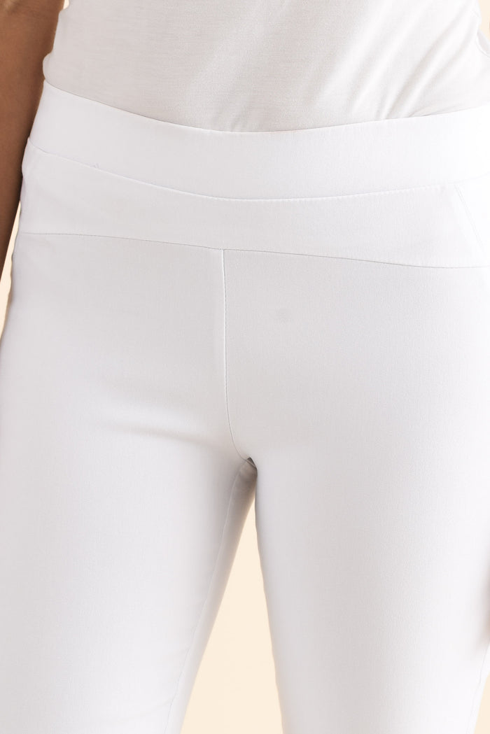 Olympia White Straight Pants,Detail,Brunette model,alt text|model:Cara
