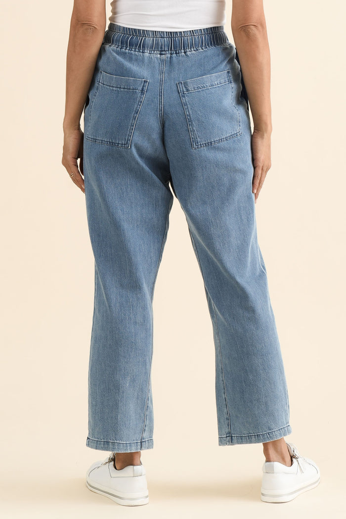 Quinn Blue Cotton Jogger Pants,brunette model,Back of Outfit,alt text|model:Cara