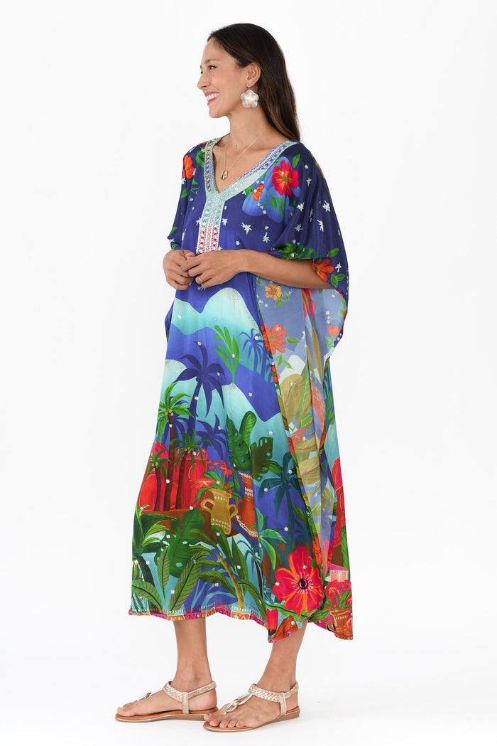 Reyna Blue Paradise Kaftan,Brunette model,alt text|model:Cara