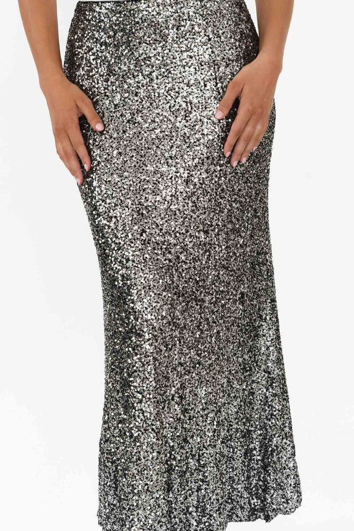 Ritz Silver Sequin Skirt,Blonde model,alt text|model:Mollie