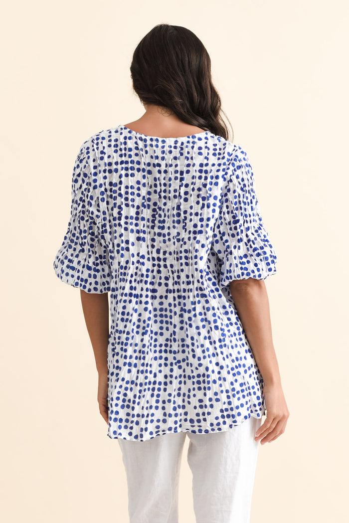 Selma Blue Confetti Crinkle Cotton Top,Brunette model,alt text|model:Brontie