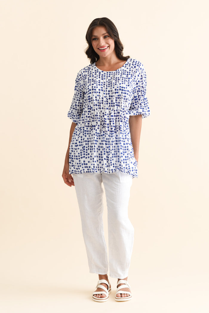 Selma Blue Confetti Crinkle Cotton Top,Brunette model,alt text|model:Brontie