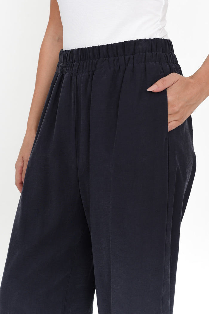 Seria Navy Cuff Pants,Brunette model,alt text|model:MJ