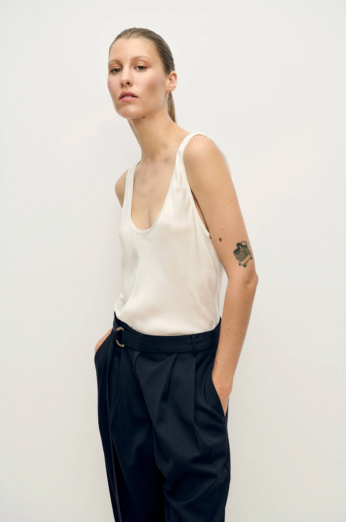 Silk Laundry Scoop Neck Tank - White