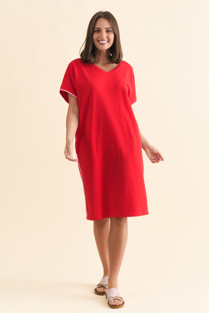 Stellar Red Contrast Cotton Tee Dress,Brunette model,alt text|model:MJ