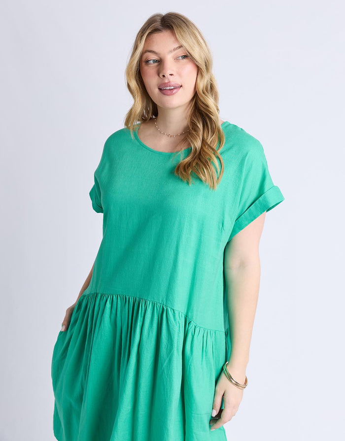 elm-sunset-hour-solid-dress-dress-gumdrop-green-womens-clothing