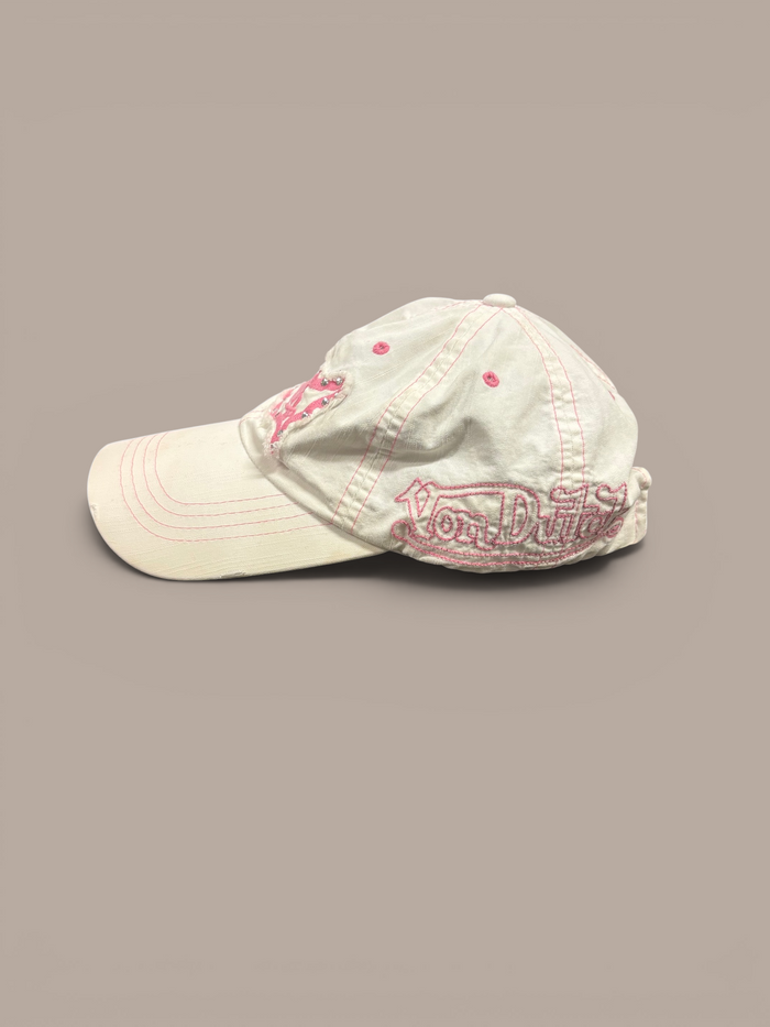 von dutch hat white with pink details