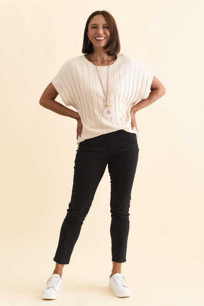 Zadie Black Denim Stretch Jeans,Brunette model,alt text|model:Cara