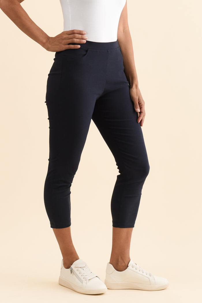 Zara Navy Stretch Cropped Pants,Brunette model,alt text|model:Cara