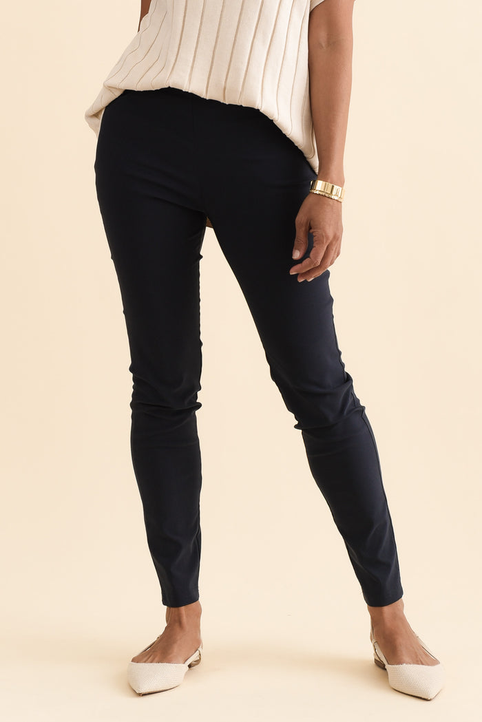 Zara Navy Stretch Full Length Pants,Brunette model,alt text|model:Cara